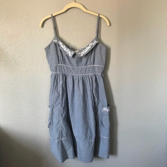 Oxford Circus Denim Dress - Picture 2 of 7